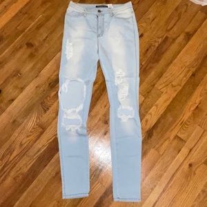 NWOT Fashion Nova High Rise Ripped Skinny Jeans / Jegging
